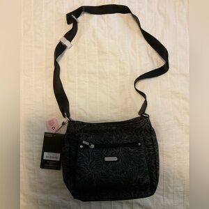 Baggallini  Uptown bagg with RFID Wristlet in midnight blossom print